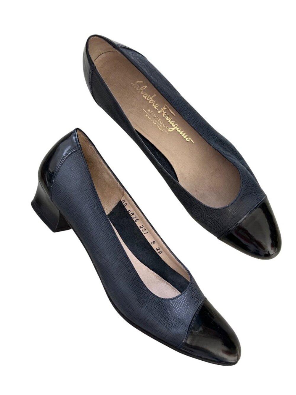 Salvatore Ferragamo Womens Sz 8 A Black Toe Low Heel Pumps Made In Italy